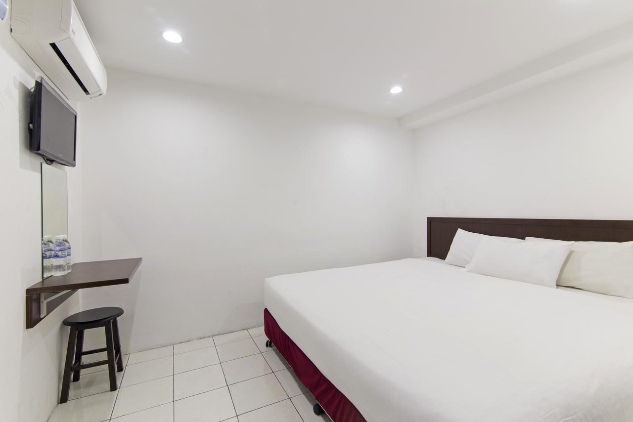 Charlies Boutique Hotel George Town Esterno foto